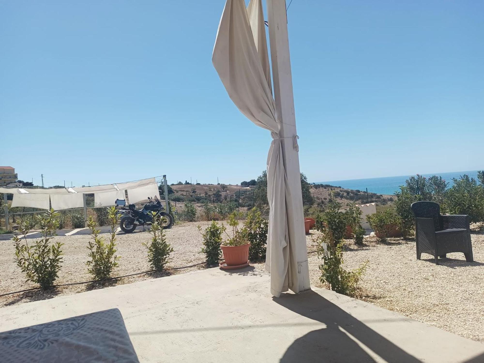 Casa Vacanze Abbacari Realmonte Exterior foto