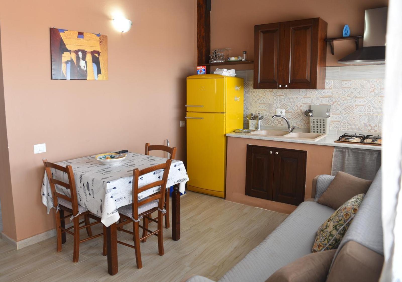 Casa Vacanze Abbacari Realmonte Cameră foto